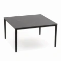 meble-ogrodowe-aluminiowe-premium-stolik-kawowy-z-spieku-kwarcowego.webp