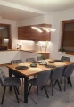Industrialny stół Classic Loft z drewnianym blatem i czarnymi metalowymi nogami