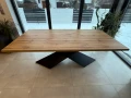 nowoczesny-stol-rozkladany-loft.webp