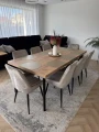 Stół Klasyczny Modern w aranżacji jadalni z krzesłami