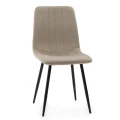 Krzesło tapicerowane ELORA beżowe welurowe – widok pod kątem, wysokie oparcie z pionowymi przeszyciami, profilowane siedzisko i cztery czarne metalowe nogi