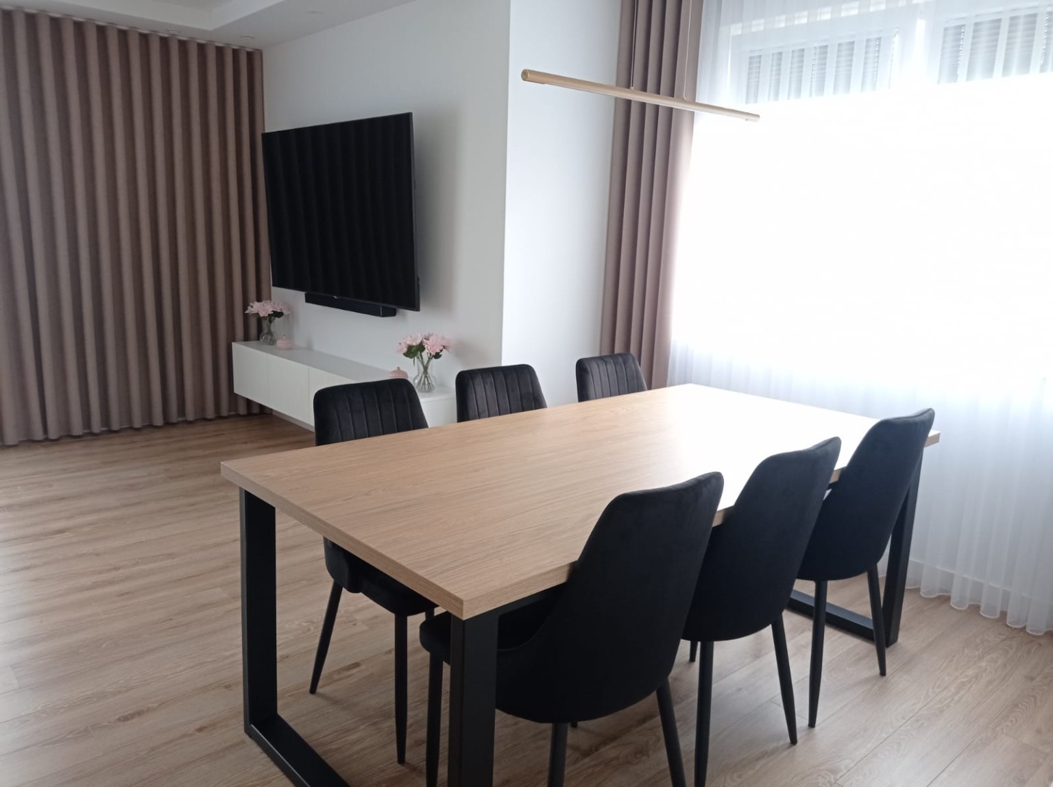 Stół Dąb Casella naturalny jasny EGGER H1367 ST40 – AP MEBLE HOME
